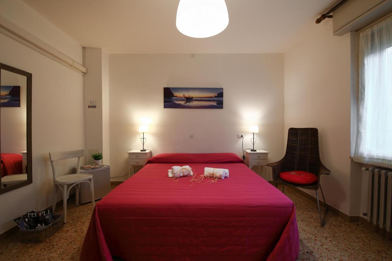 Ingarda Rooms Cavalcaselle Dış mekan fotoğraf