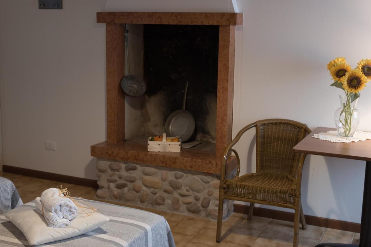 Ingarda Rooms Cavalcaselle Dış mekan fotoğraf